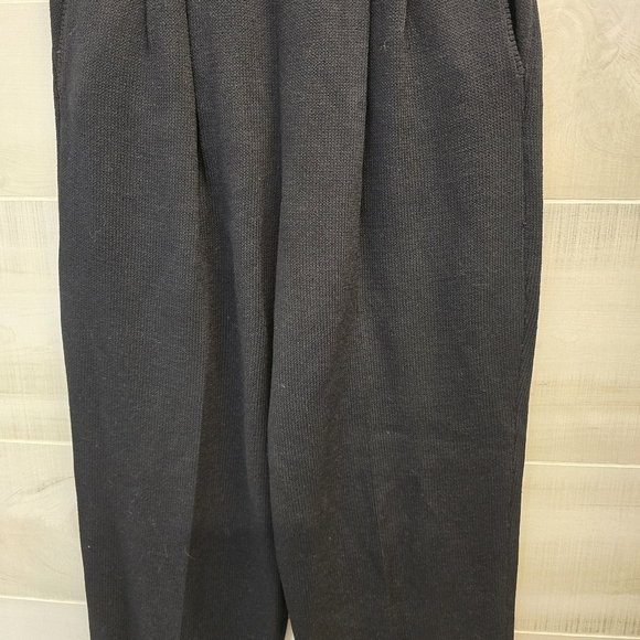 {2} St. John Basics Black Knit Casual Pants - Picture 7 of 10